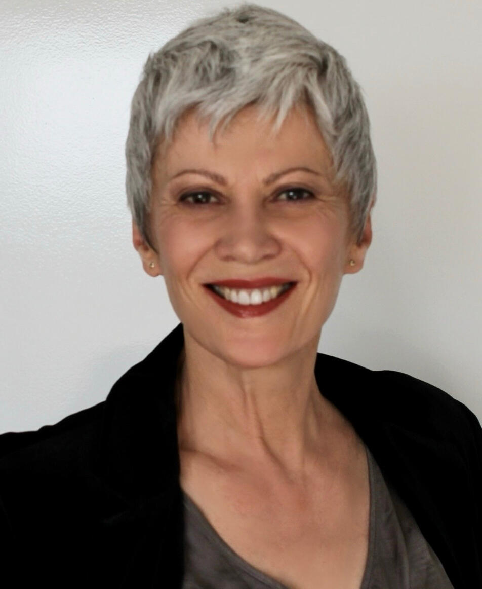 Natela – Master Acting Coach Portrait of Natela, Master Acting Coach specialising in Stanislavsky Method Acting