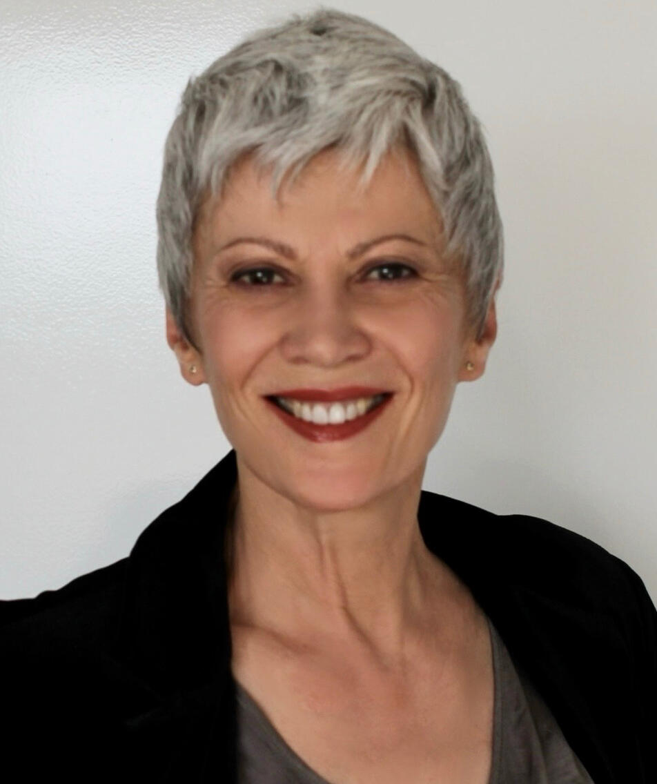 Natela – Master Acting Coach Portrait of Natela, Master Acting Coach specialising in Stanislavsky Method Acting